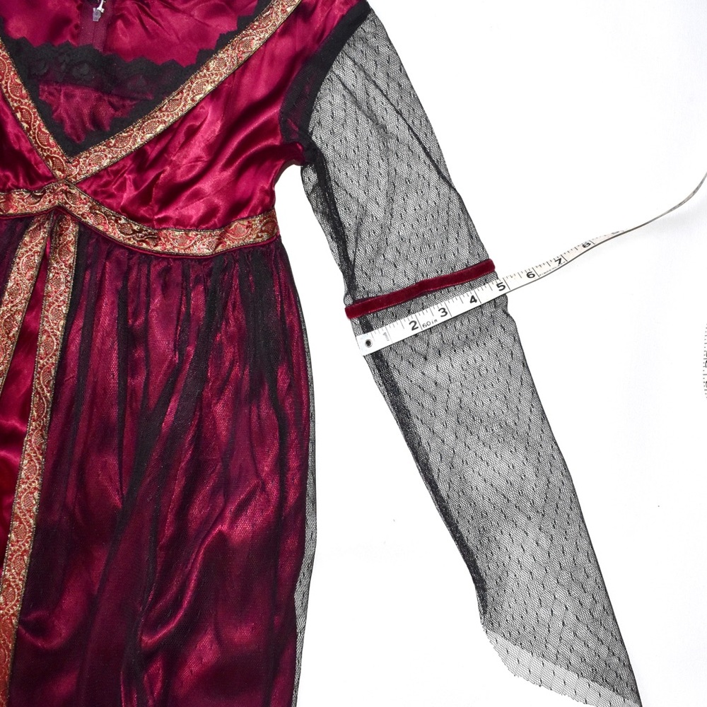 Ladies full length a line renaissance dress magenta satin and lace costume - Picture 6 of 8